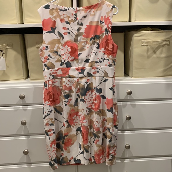 EUC Dressbarn Floral Dress size 14 or 16 - Picture 7 of 8